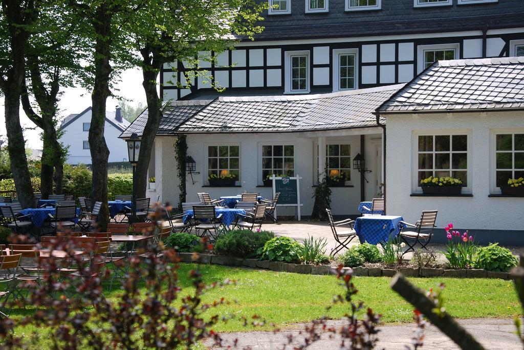 Hotel Waldhaus Foeckinghausen Bestwig Exterior foto